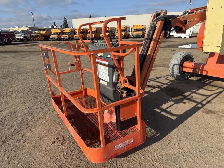 2015-jlg-450aj-image-10