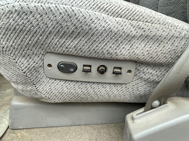 chevrolet-3500-image-39