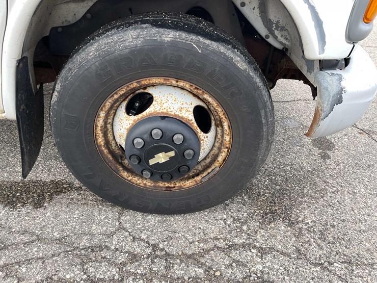 chevrolet-express-3500-image-18