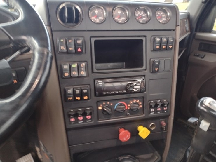 international-hx520-image-11