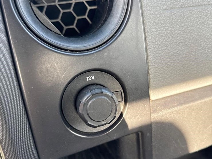 ford-f150-xl-image-25