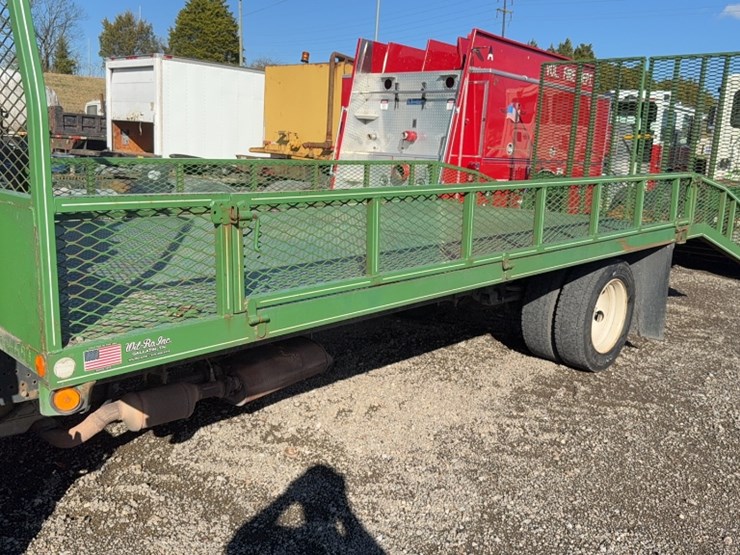 isuzu-npr-hd-image-12