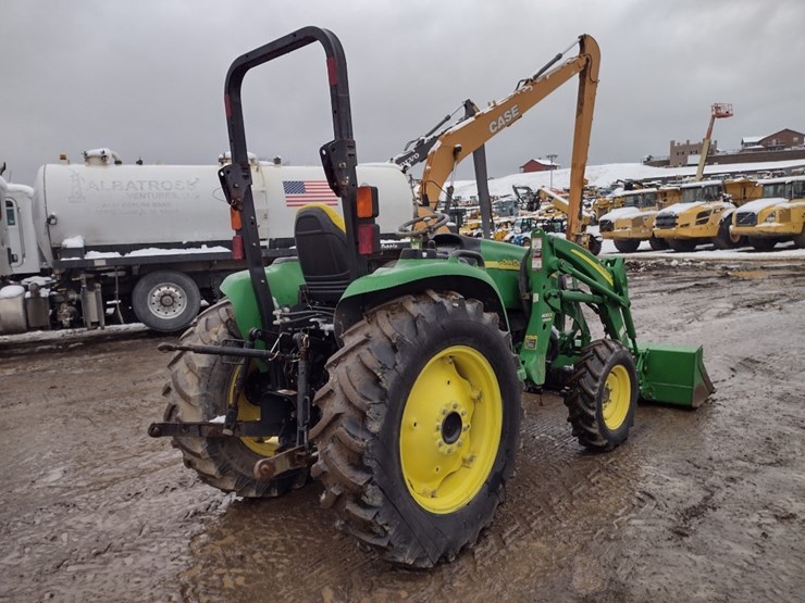 john-deere-4720-image-27