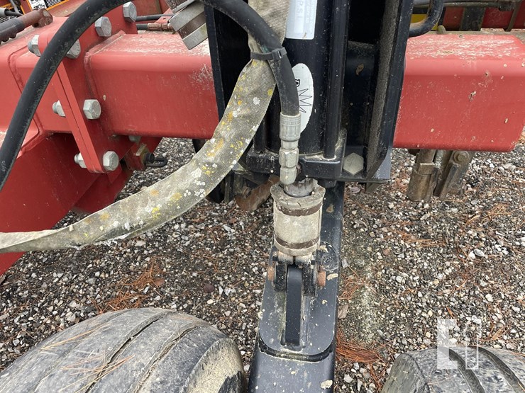 case-ih-2500-image-12