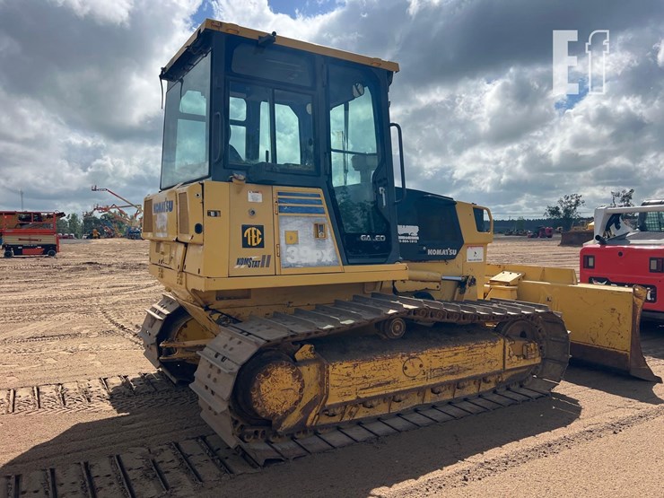 2005-komatsu-d39px-21-image-4