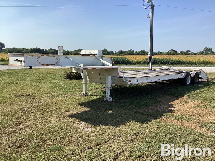 1991-homemade-32.5’-t/a-fixed-neck-lowboy-image-1