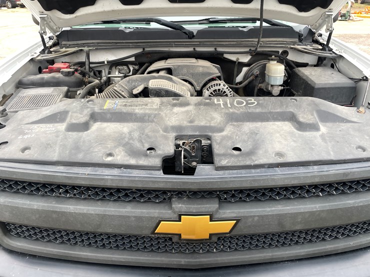 2010-chevrolet-1500-image-26