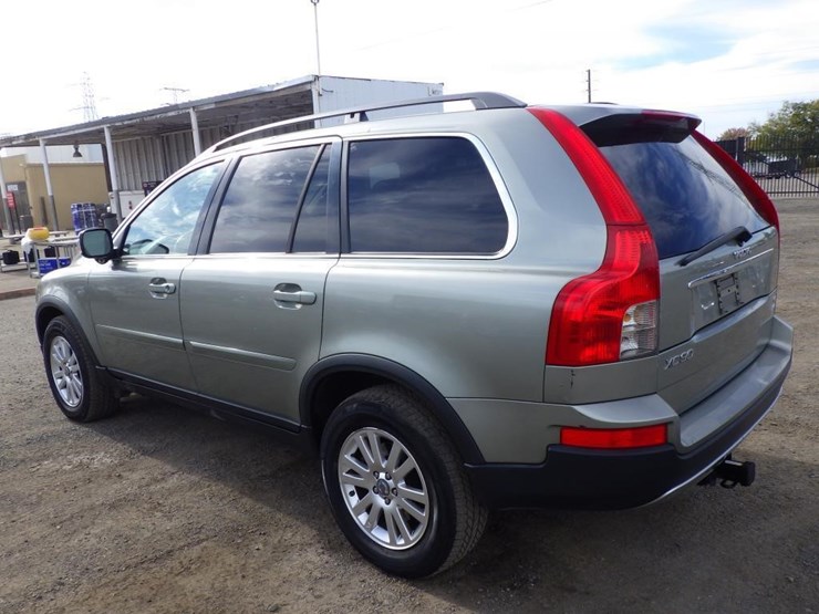 2008-volvo-xc90-image-4