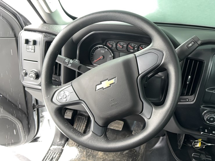 new-unused-chevy-5500-cab-&-chassis-vn:485371-image-17