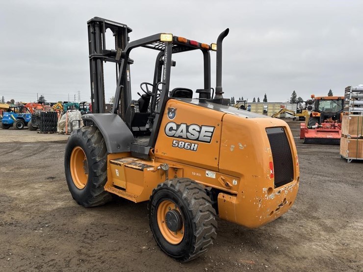 2016-case-586h-image-4