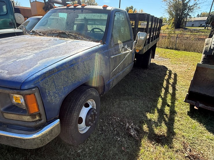 chevrolet-3500-image-14