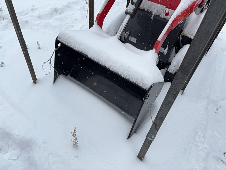 new-agt-ysrt14-mini-track-loader-image-11