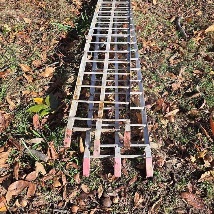 2 ATV aluminum ramps 12" x 84"