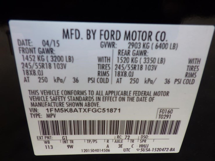 2015-ford-explorer-image-16