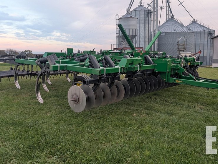 john-deere-714-image-9