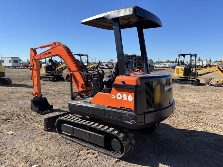 kubota-kx026-image-4