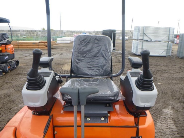 aboss-gh25-hydraulic-excavator-image-19