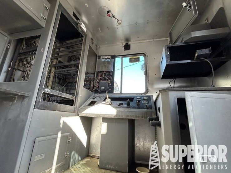 kenworth-t300-image-5