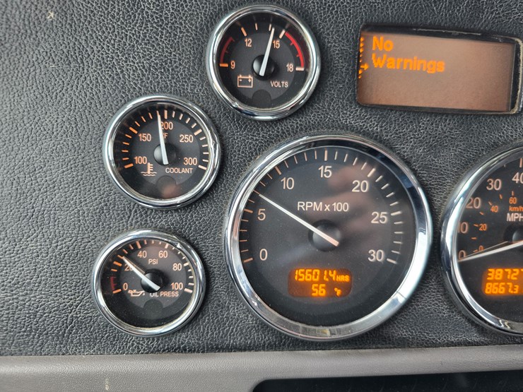 peterbilt-367-image-177