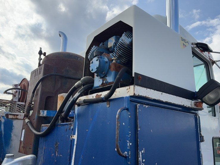 kenworth-t800-image-7