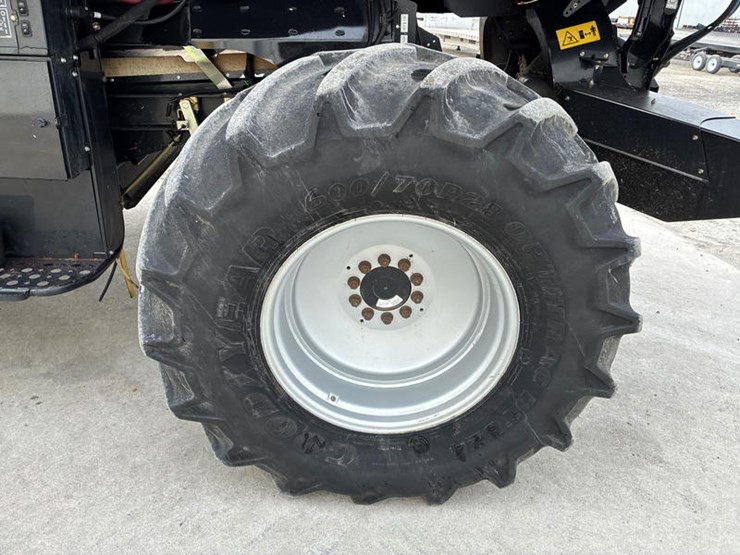 case-ih-7230-image-36