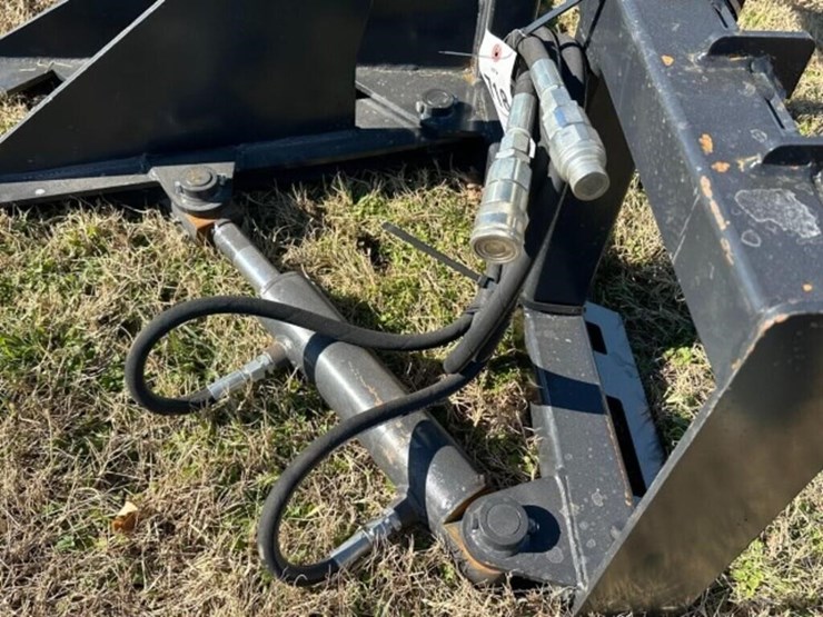 skid-steer-hydraulic-tree-sheer-image-6