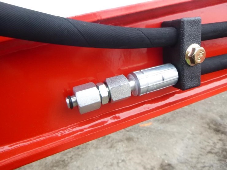 2025-vicsec-vc13-hydraulic-excavator-image-14