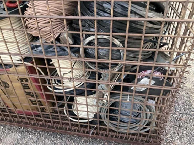 basket-of-asst-wire-image-3