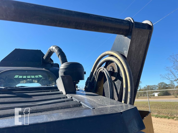 caterpillar-299d3-xe-image-24