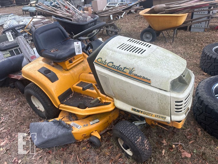 cub-cadet-lt2180-image-1