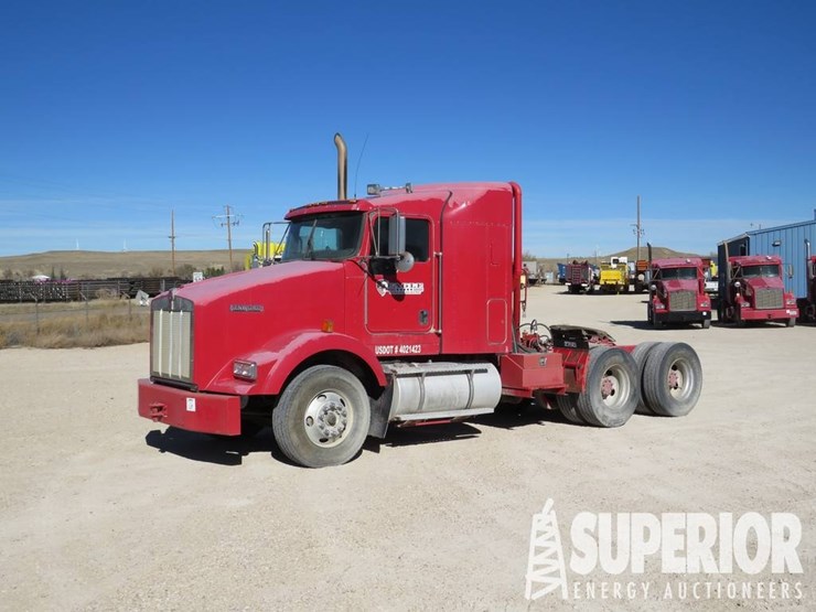 kenworth-t800-image-1