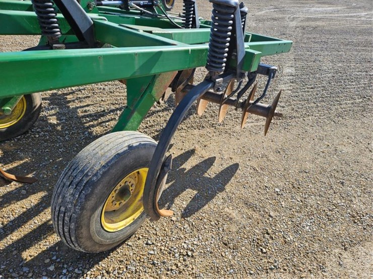 john-deere-714-image-23