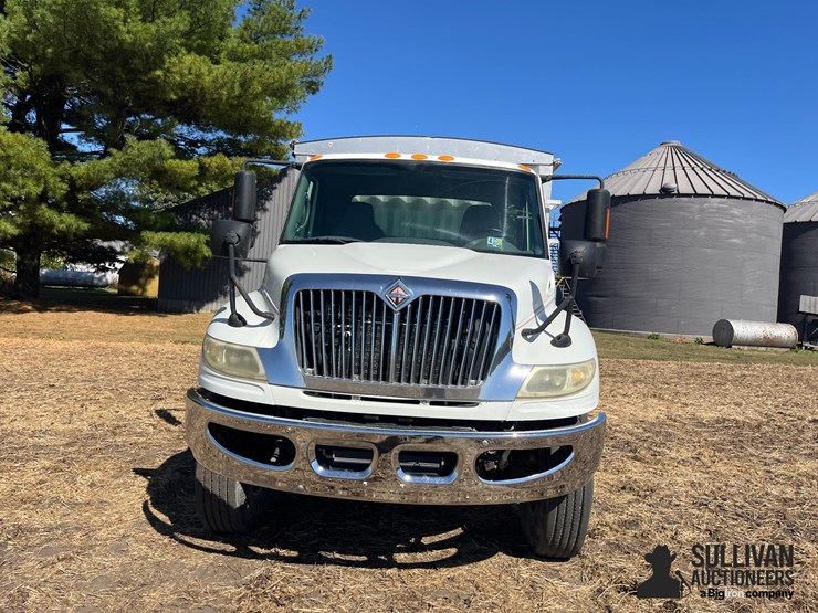 international-durastar-4400-image-2