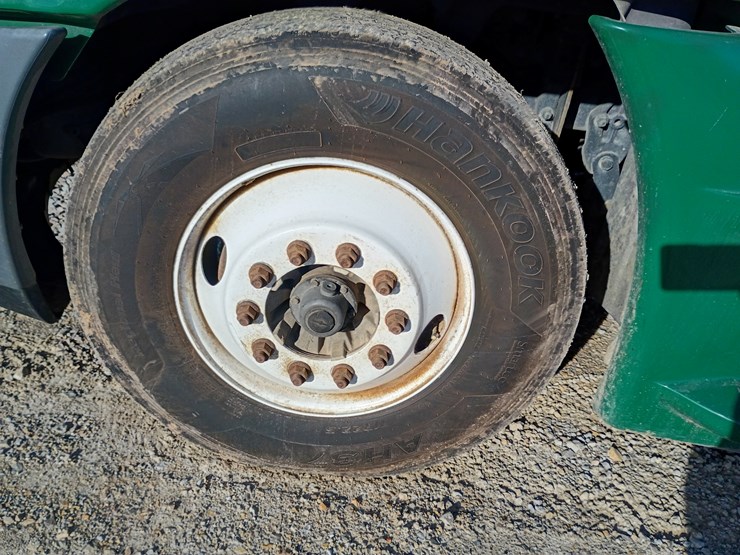 freightliner-cascadia-125-image-73