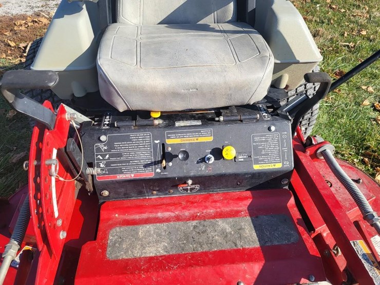 exmark-lazer-lawn-mower-image-26