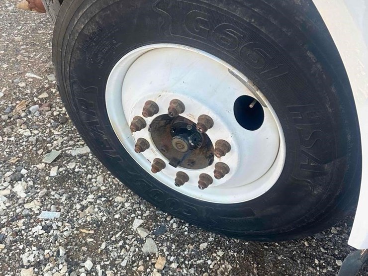 ford-f650-xl-sd-image-14