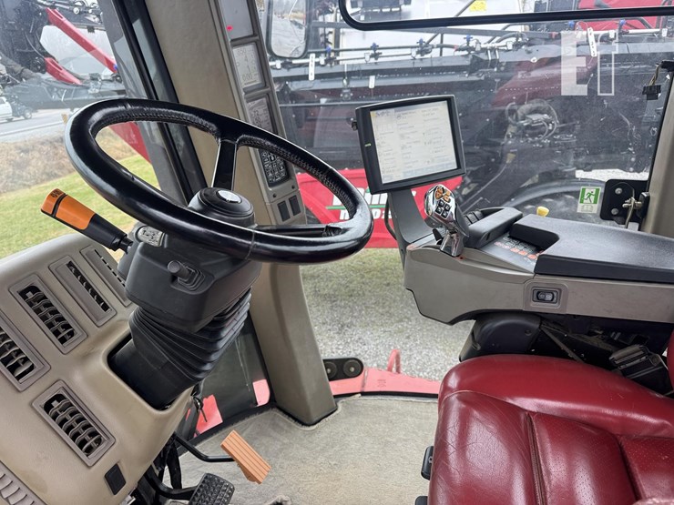 2012-case-ih-steiger-600-quadtrac-image-24