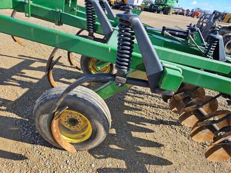 john-deere-714-image-22