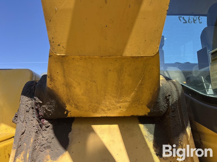 2010-komatsu-pc200-lc-8-image-15