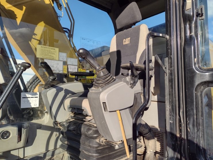 caterpillar-320elrr-image-13