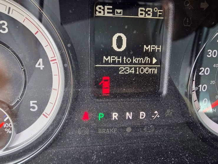 2017-dodge-2500-image-17