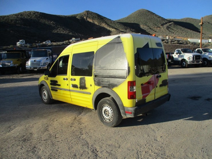 2010-ford-transit-connect-image-4