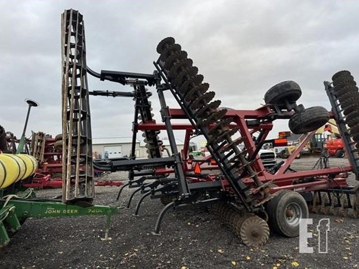 2011-case-ih-true-tandem-330-turbo-image-14