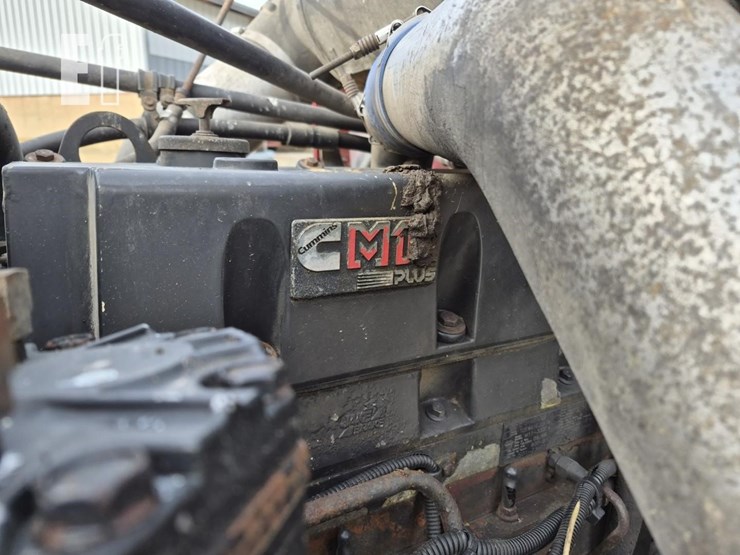 freightliner-fld120-image-19