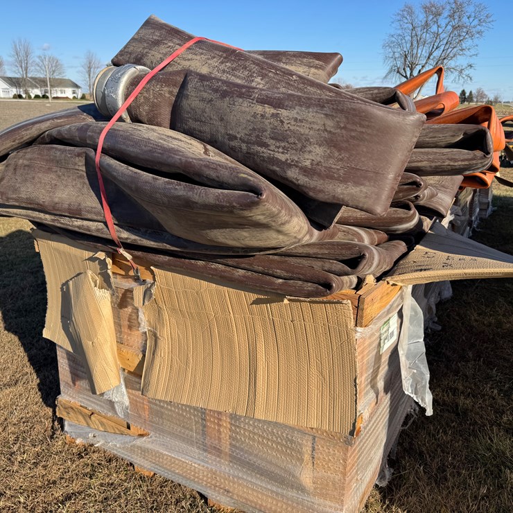 #1023 • Brown 7in Drag Hose