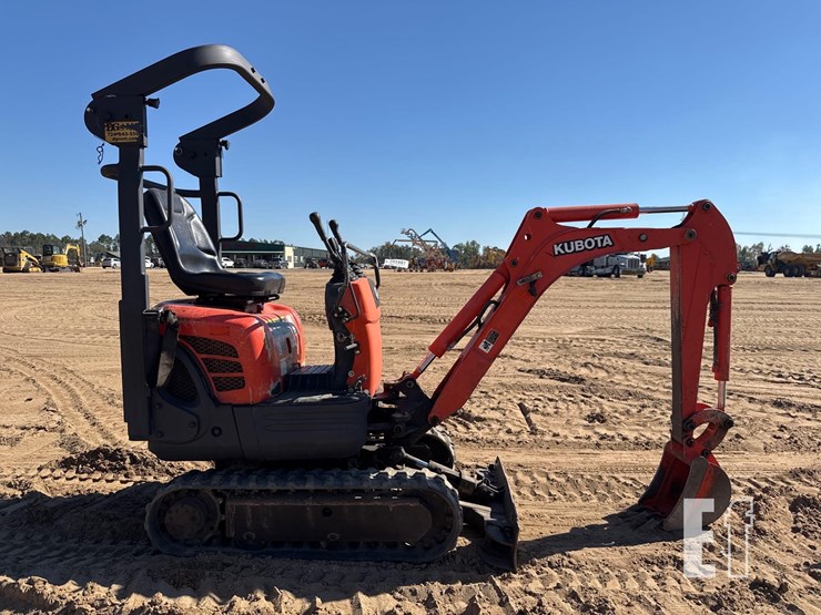 2016-kubota-k008-3-image-5