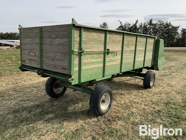 john-deere-125-image-5