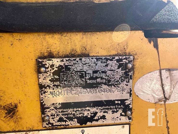 2014-komatsu-pc138us-10-image-28