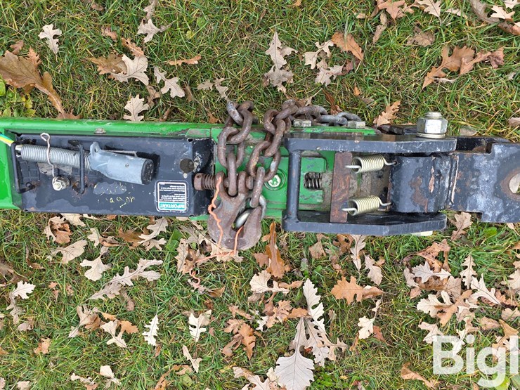 unverferth-brent-gt-644-gravity-wagon-image-9