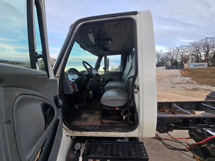 international-durastar-4300-image-52